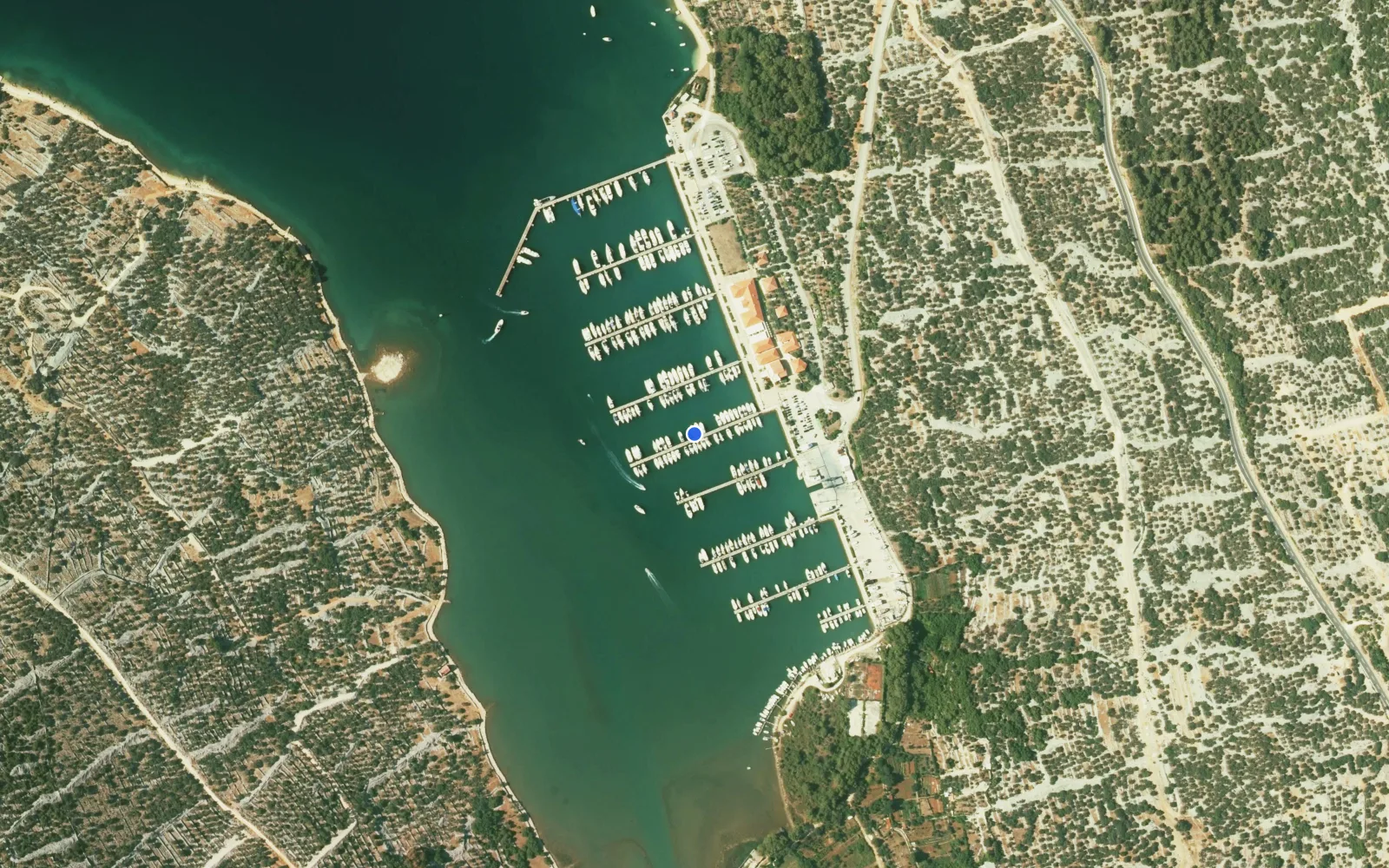Satellite and nautical chart view of ACI Marina Cres
