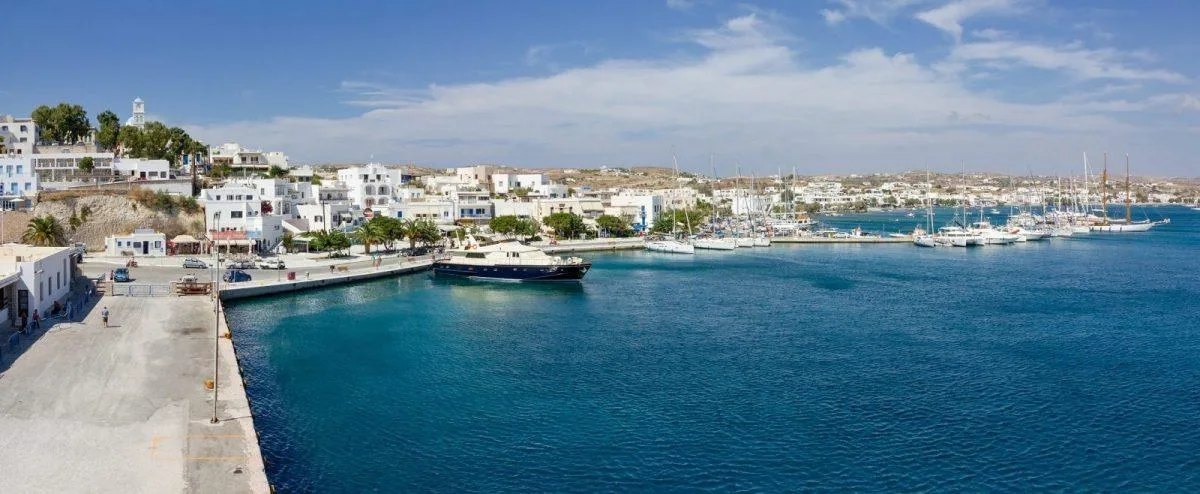 Adamantas Marina