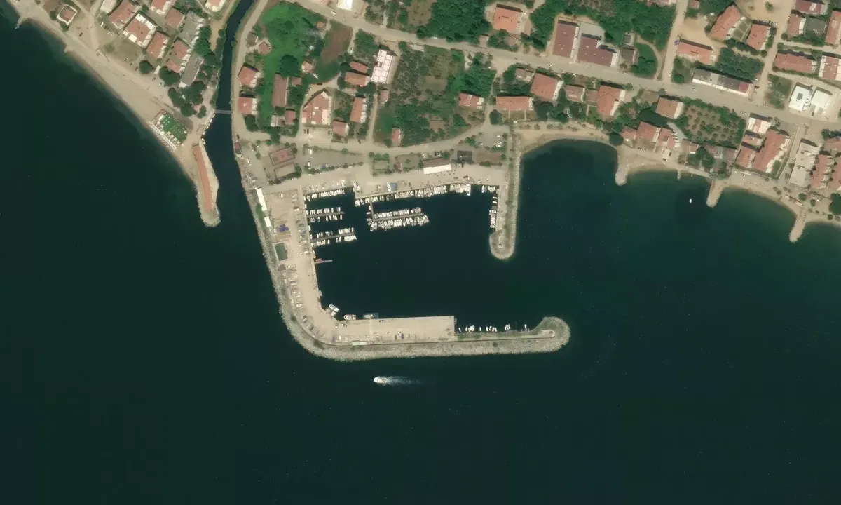 Armutlu Devlet Limanı