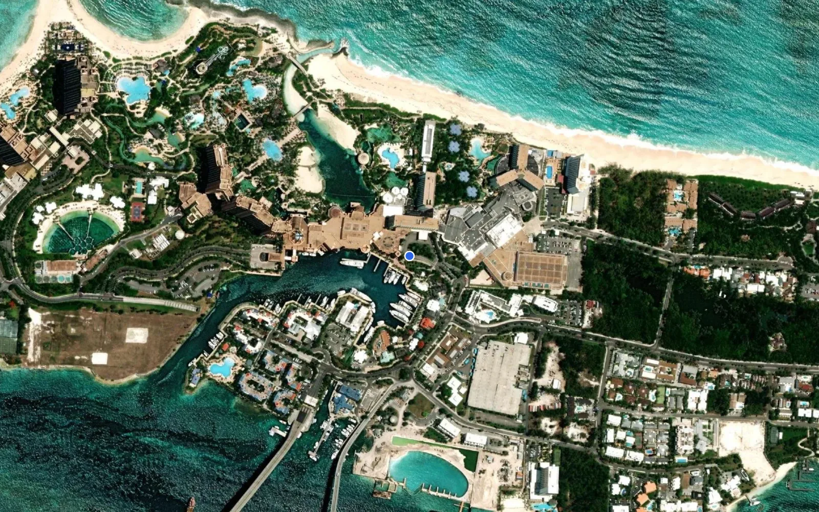 Satellite and nautical chart view of Atlantis Marina