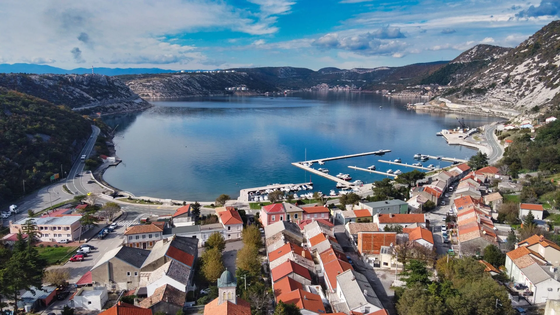 Bakarac harbour