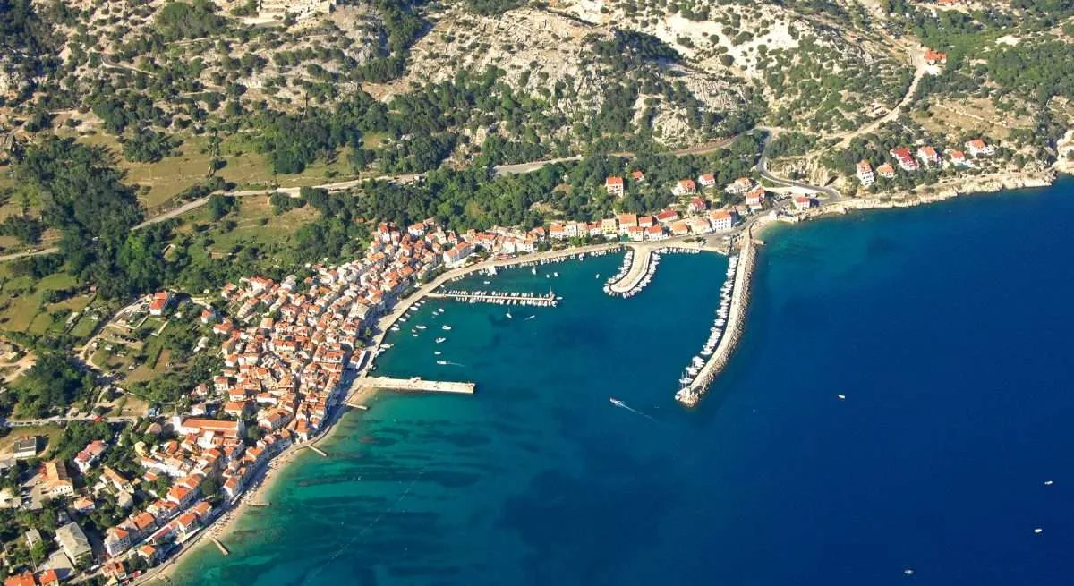 Baska Harbour