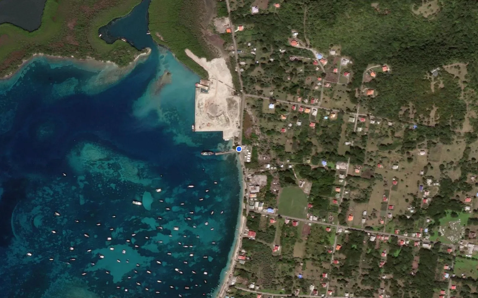 Satellite and nautical chart view of Carriacou Marina