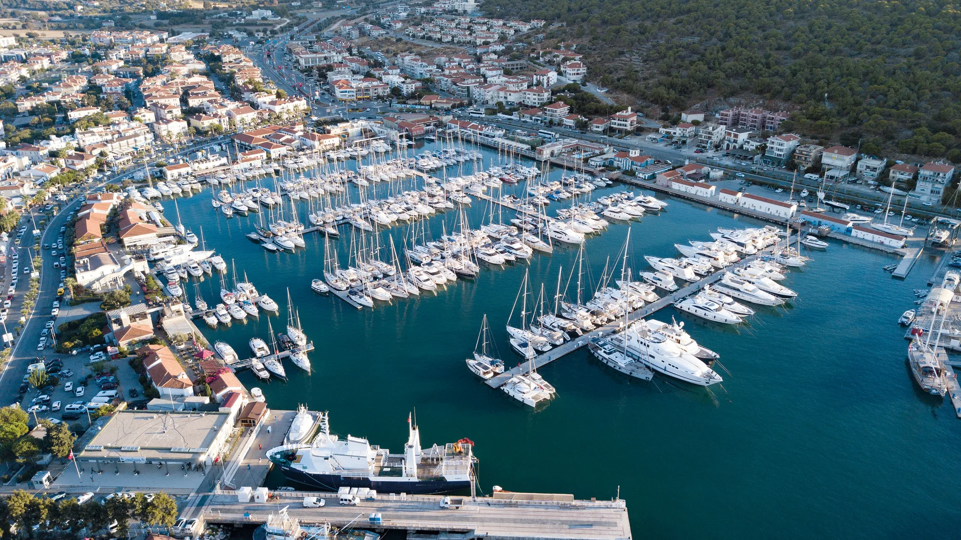 Çeşme Marina