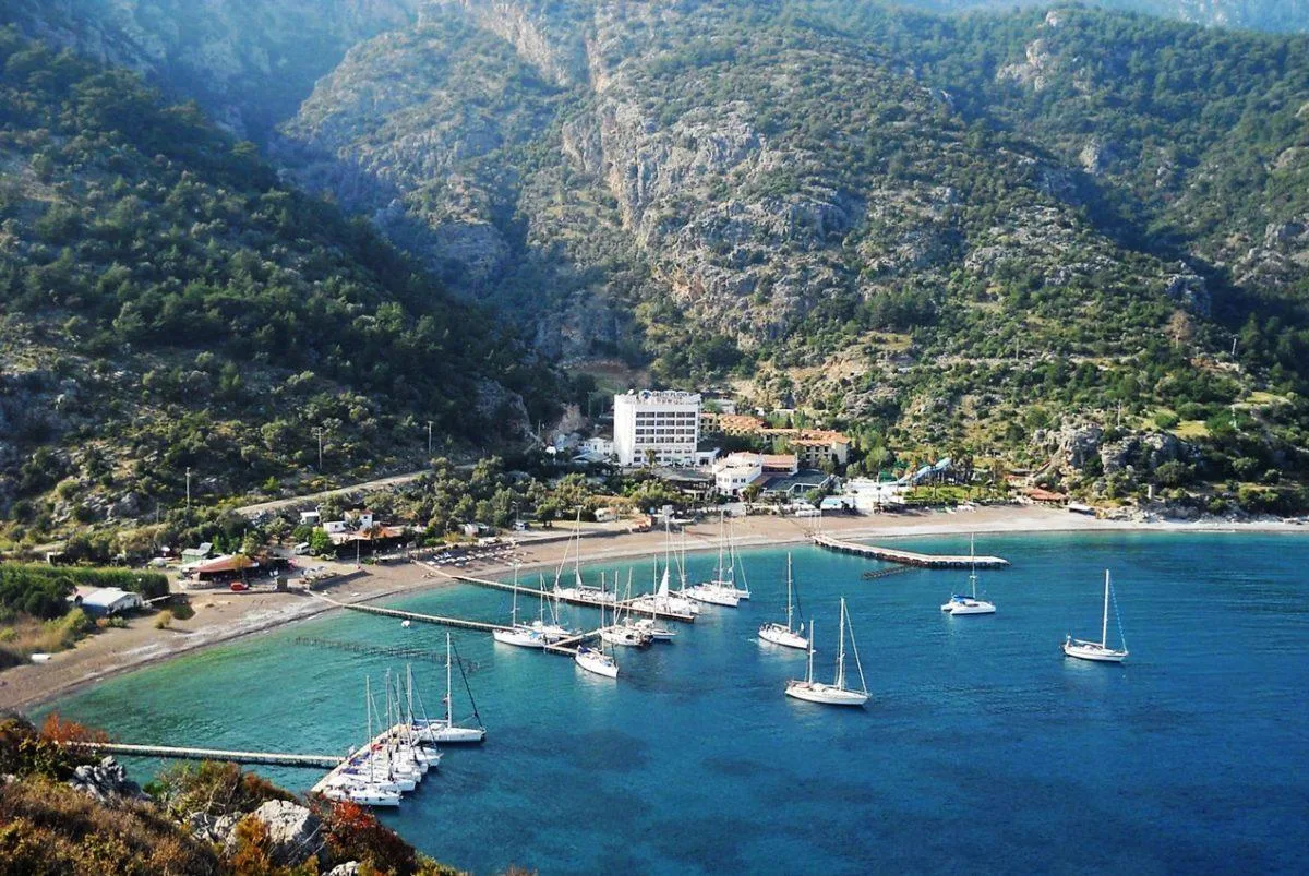 Ciftlik Bay
