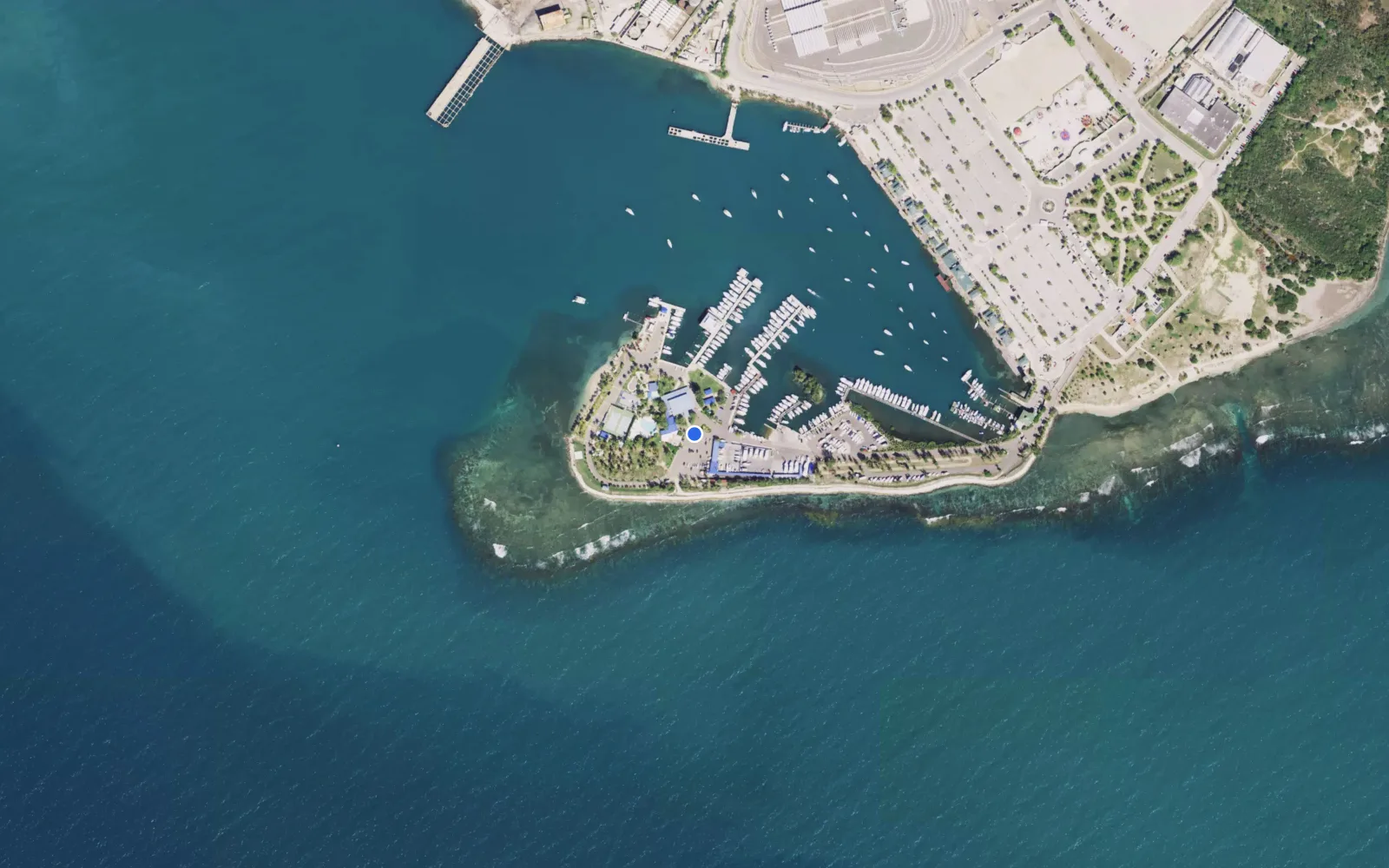Satellite and nautical chart view of Club Nautico de Ponce
