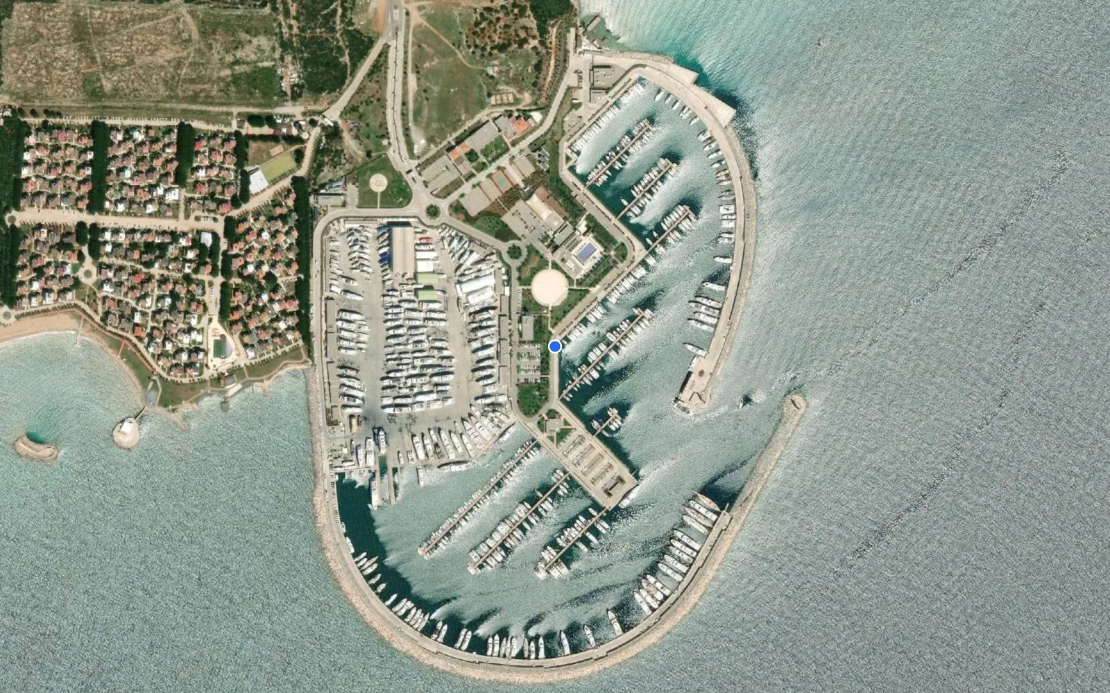 Satellite and nautical chart view of D - Marin Didim