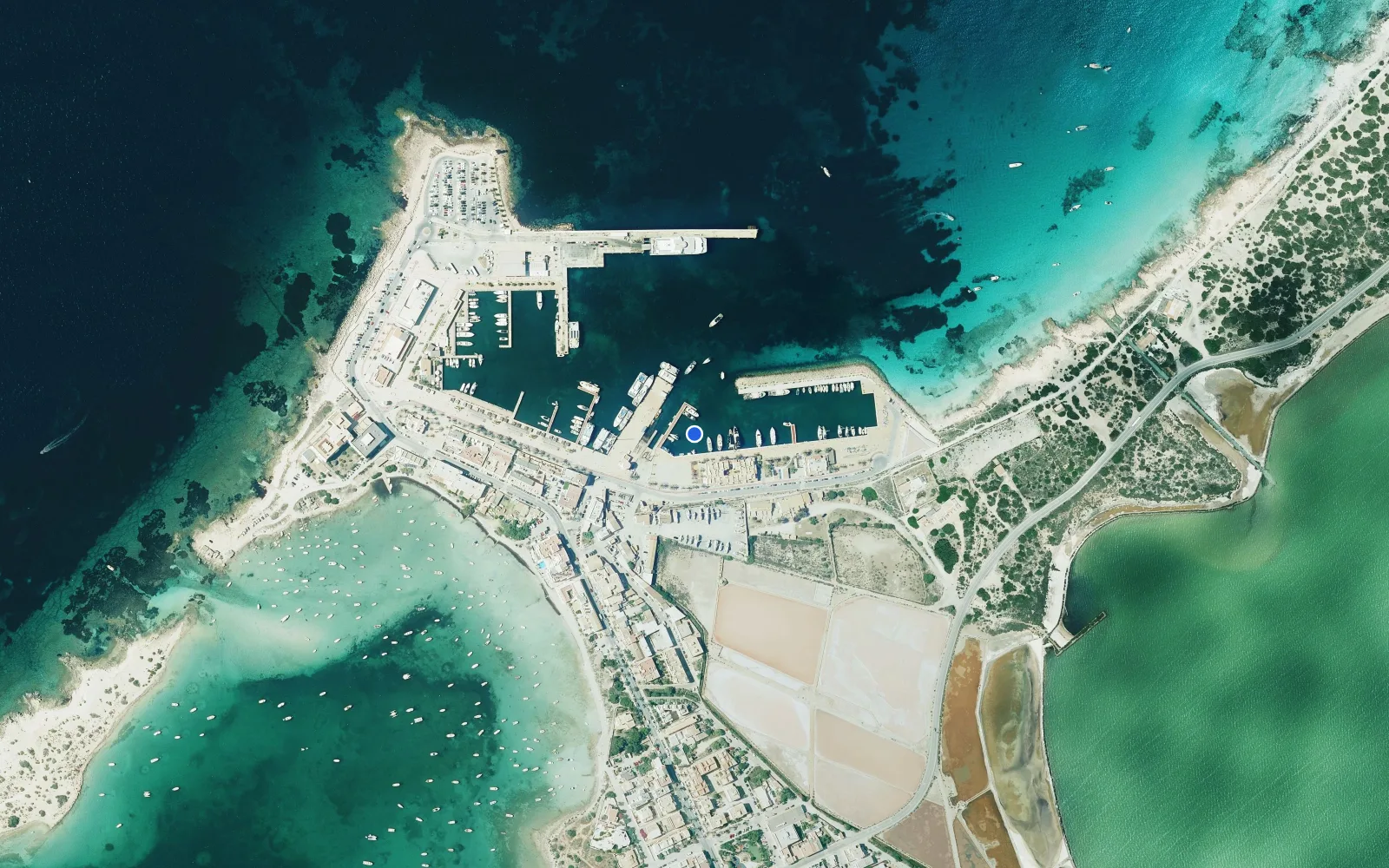 Satellite and nautical chart view of Formentera Mar