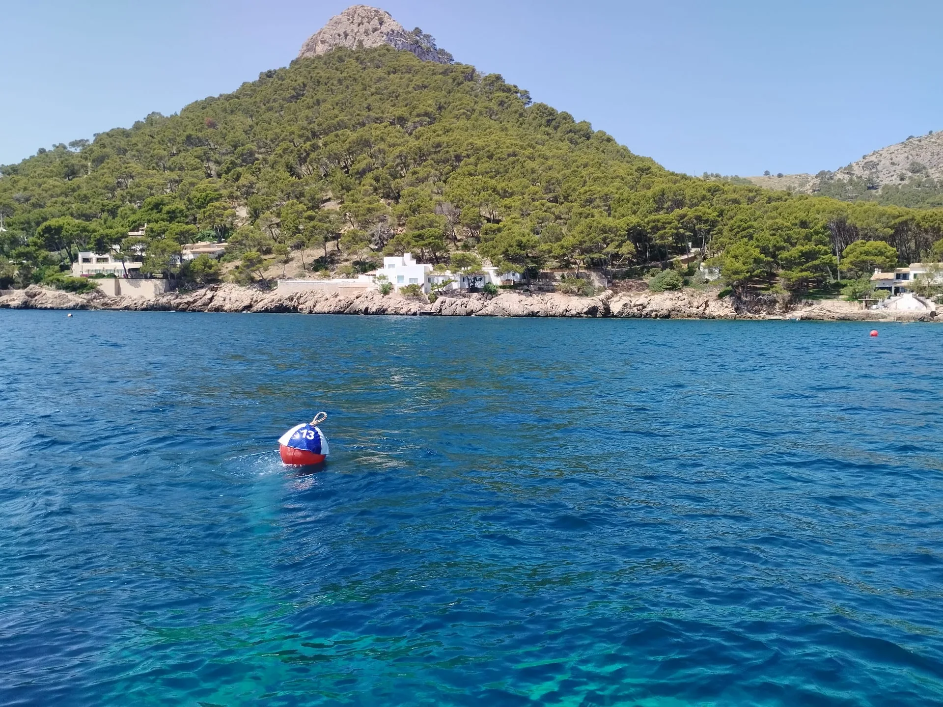 Formentor buoys