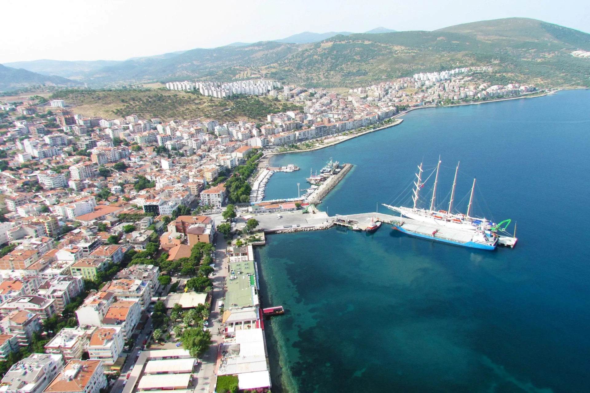Guzelcamlı Limanı
