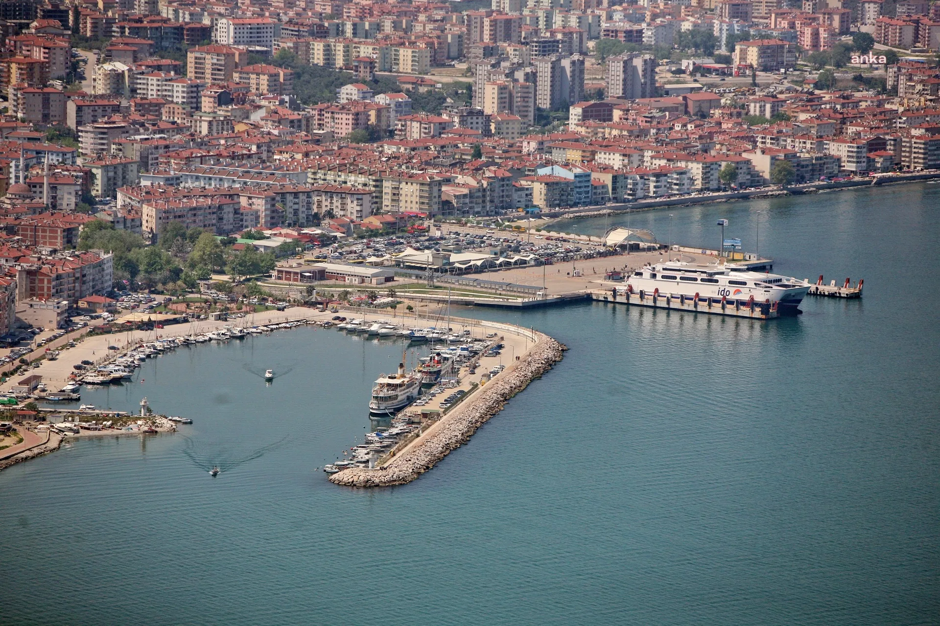 Guzelyalı Yat Limani