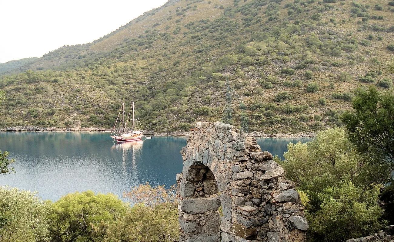 Kamila Bay