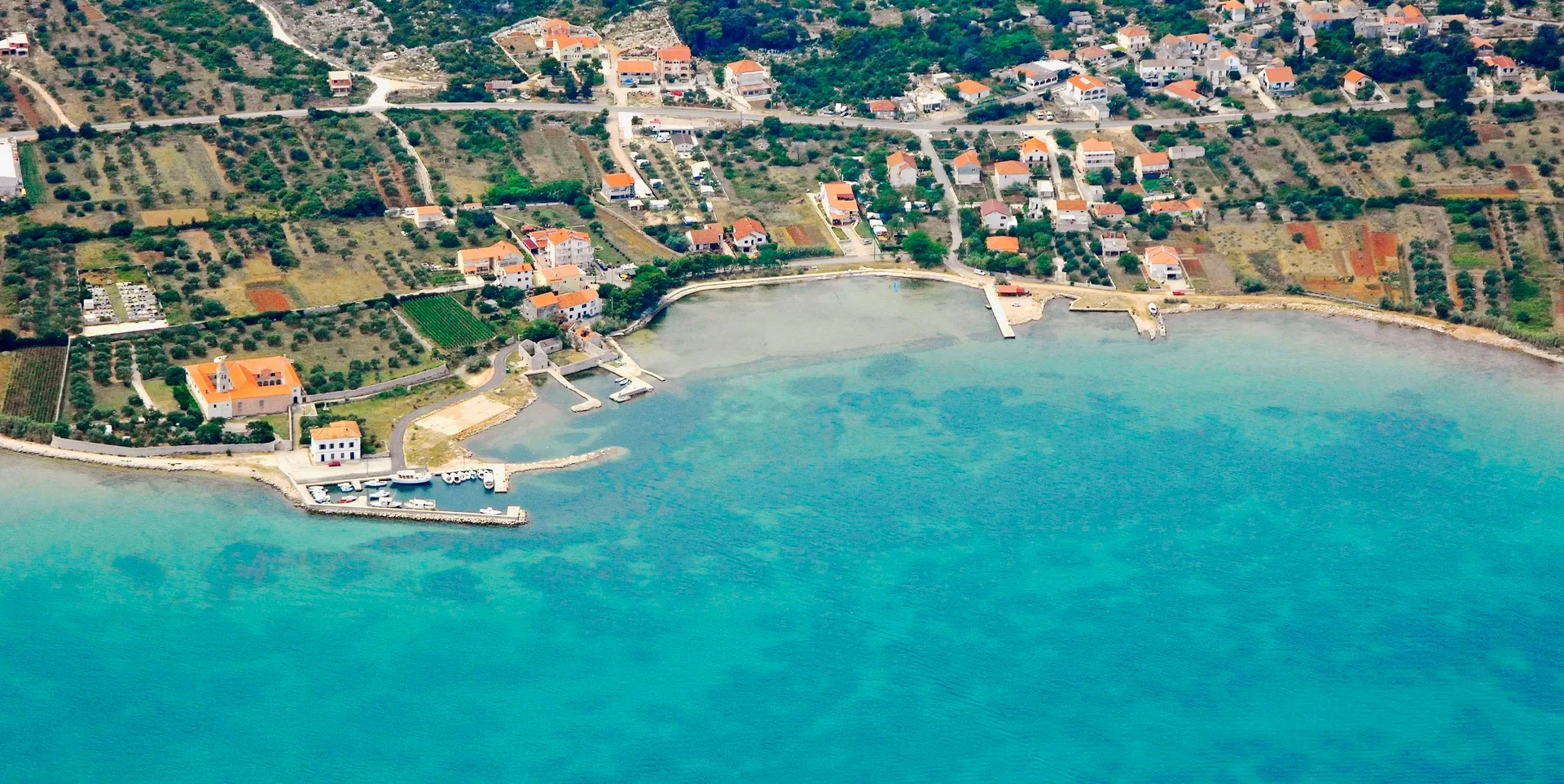 Kraj Harbour — photo 2 of 3