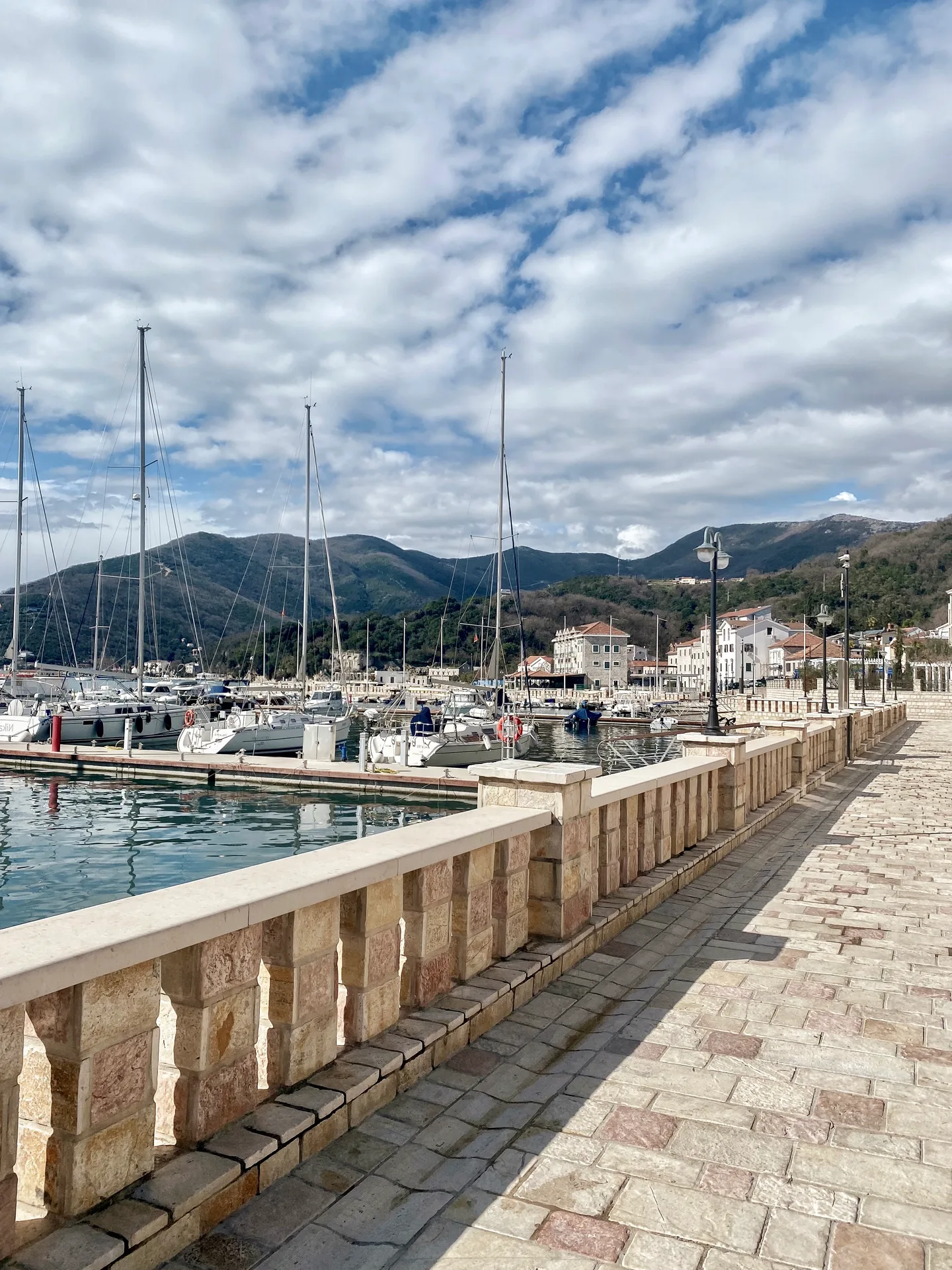 Lazure Marina — photo 2 of 22