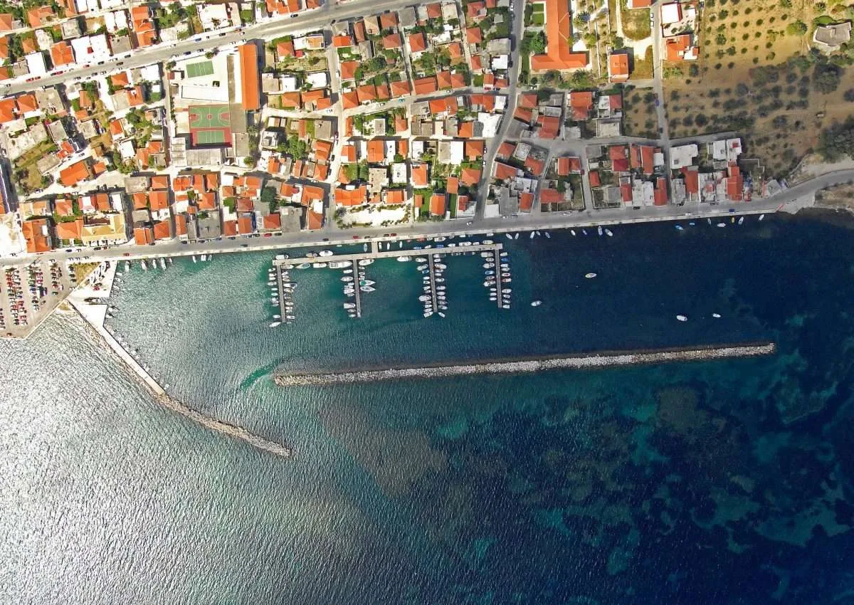 Lixouri Marina