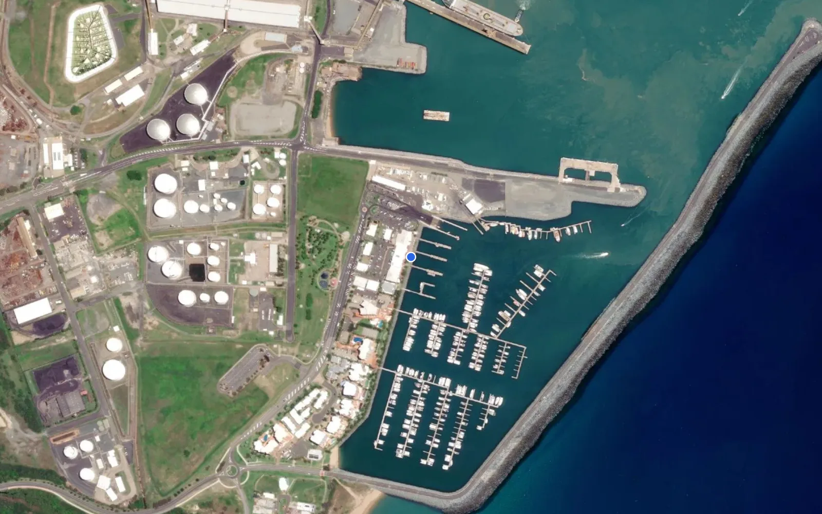 Satellite and nautical chart view of Mackay Marina