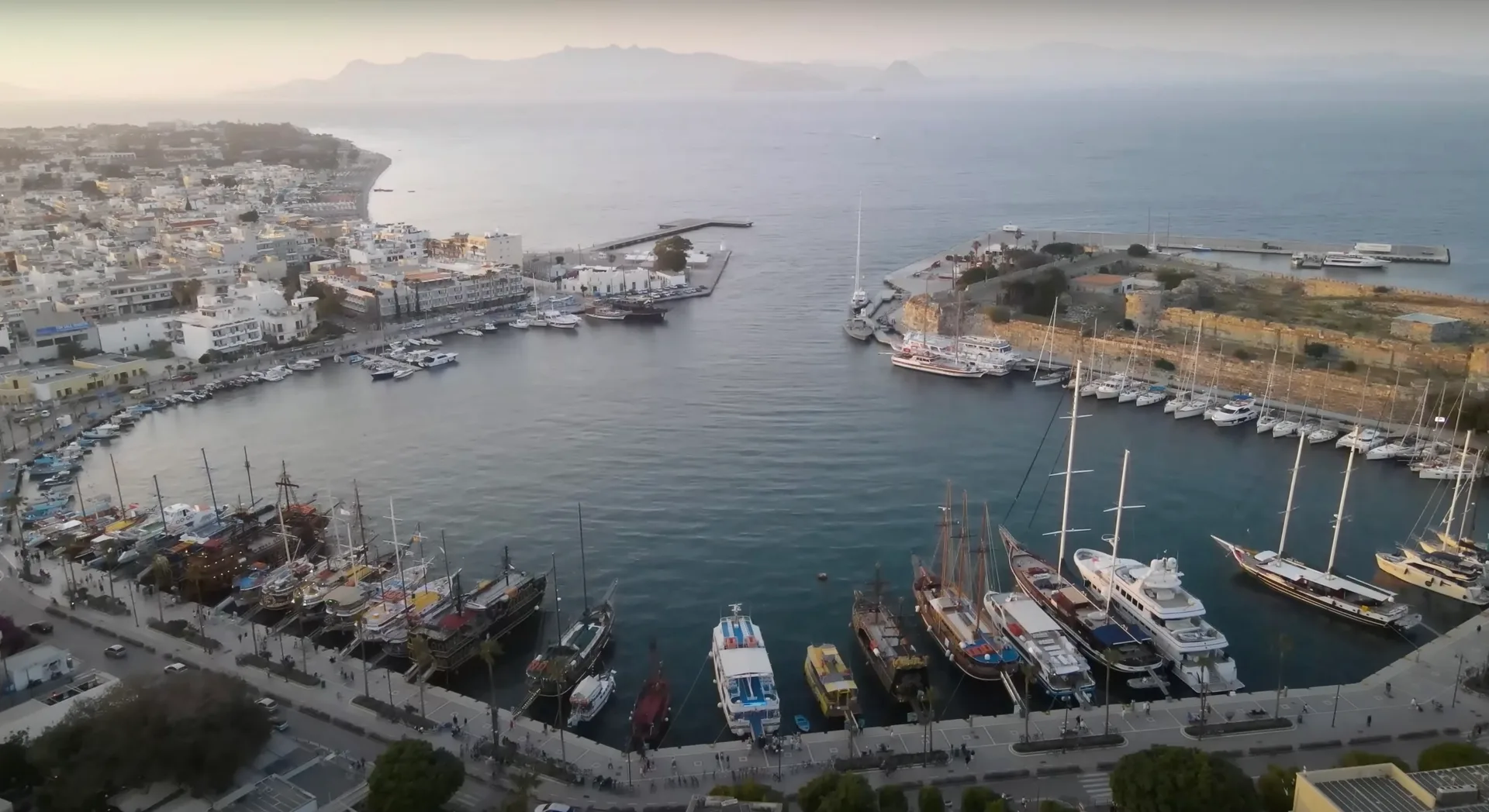 Mandraki Port Kos — photo 2 of 10