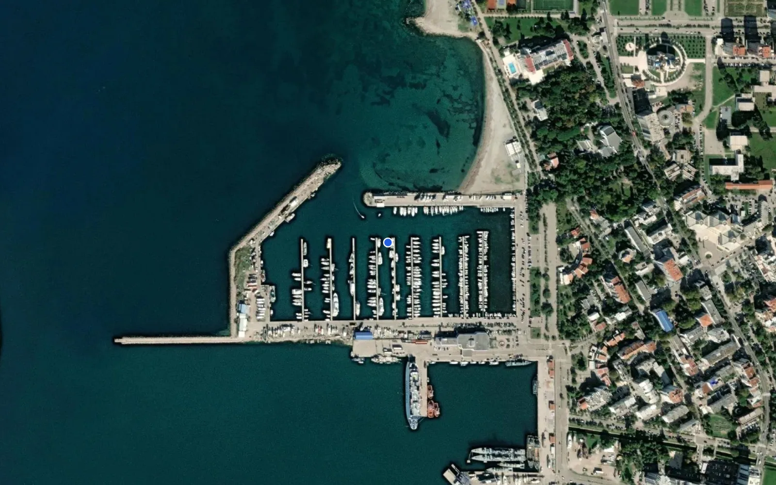 Satellite and nautical chart view of Marina Bar