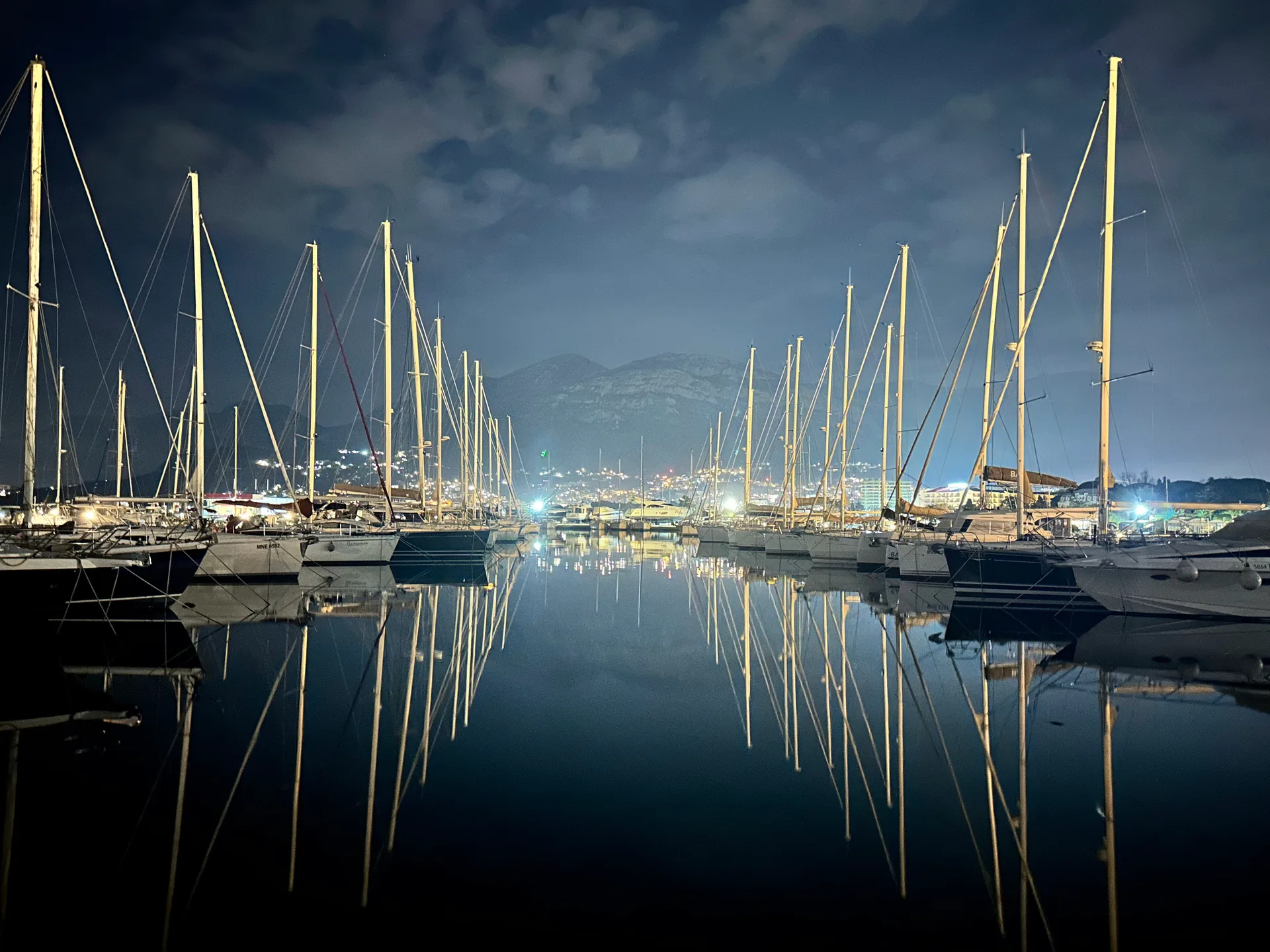 Marina Bar — photo 2 of 34