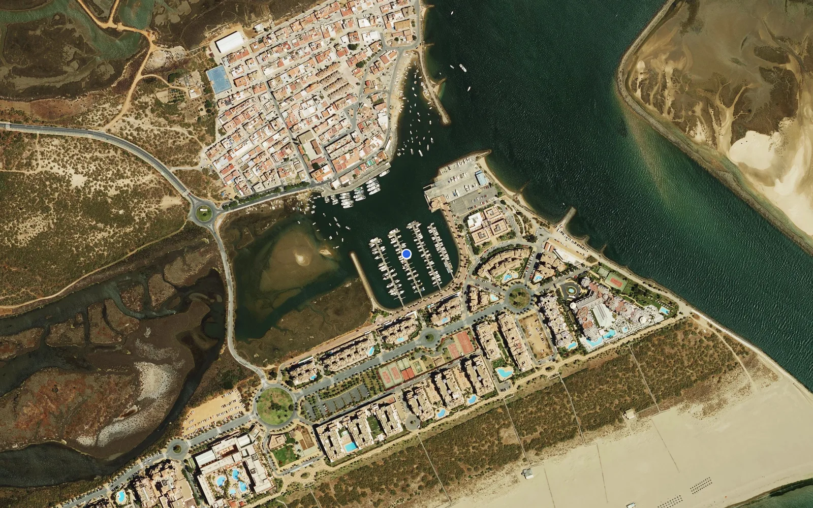 Satellite and nautical chart view of Marina Isla Canela