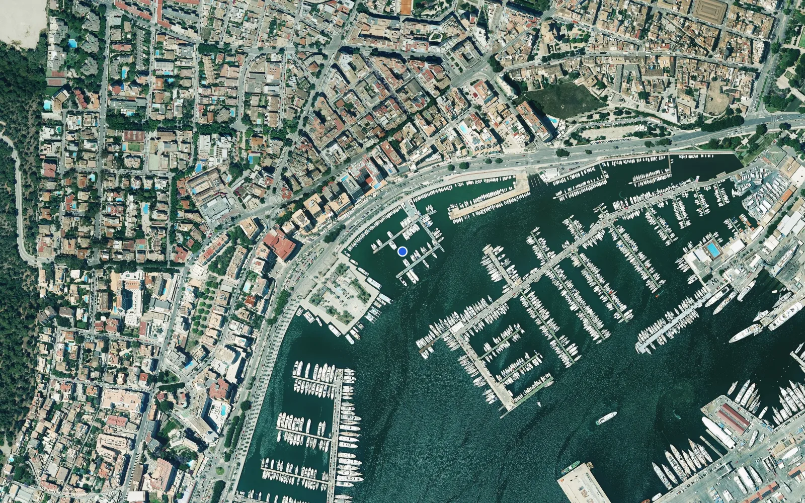 Satellite and nautical chart view of Marina Naviera Balear