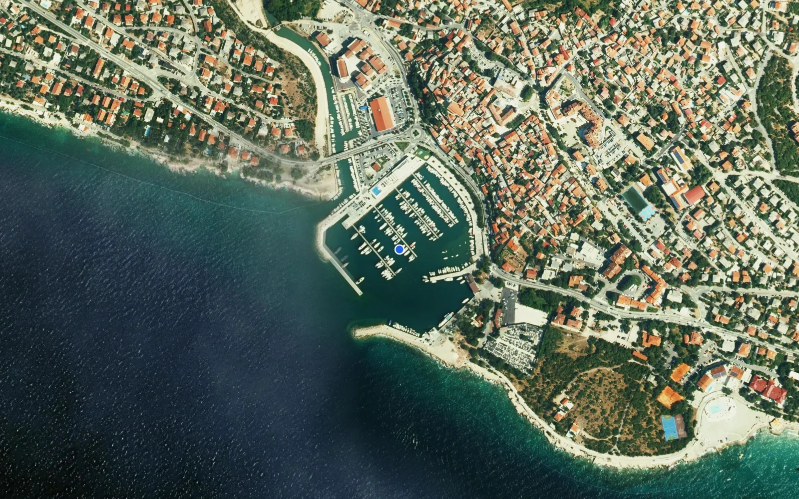 Satellite and nautical chart view of Marina Novi