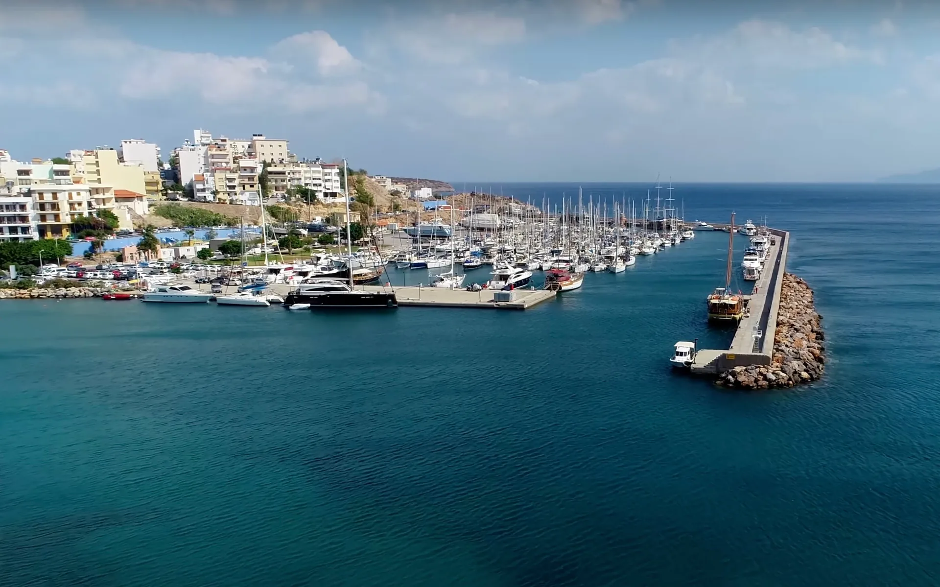 Marina of Agios Nikolaos — photo 3 of 11