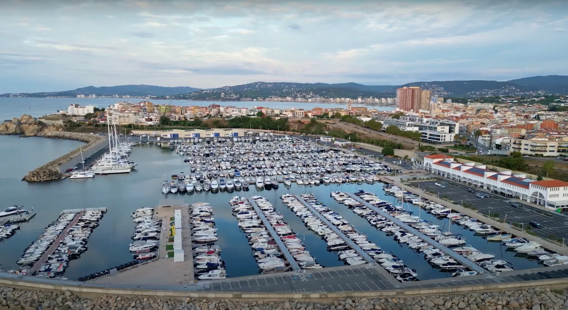 Marina Palamos — photo 3 of 11