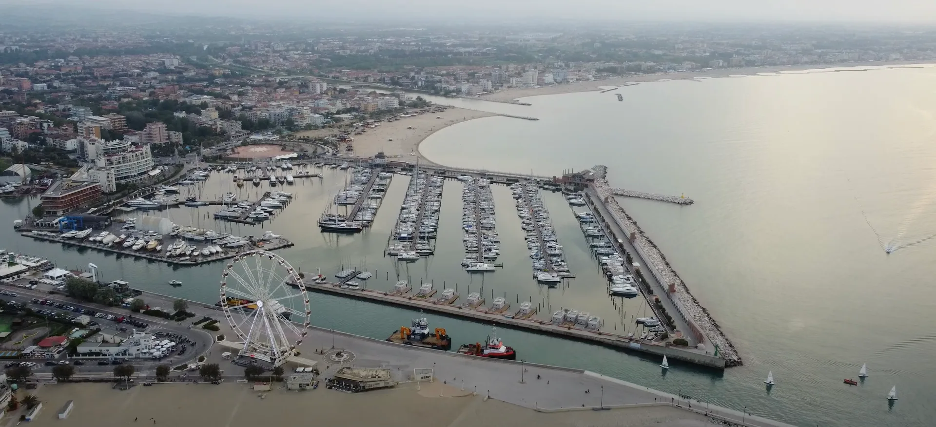 Marina Rimini — photo 2 of 10