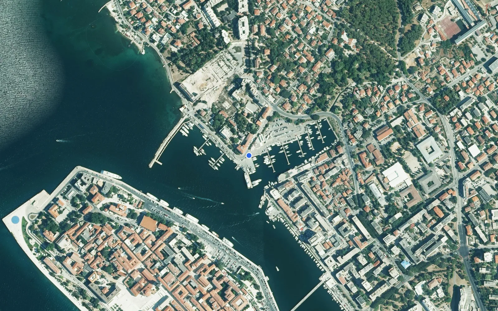 Satellite and nautical chart view of Marina Zadar