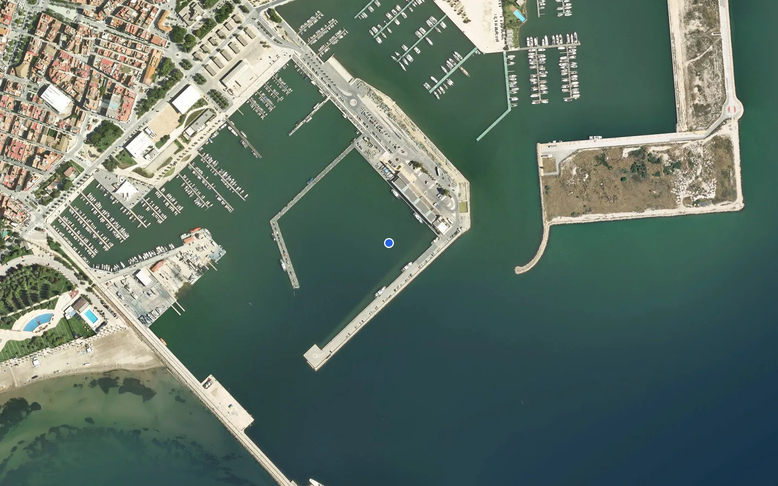 Satellite and nautical chart view of Port de la Rapita
