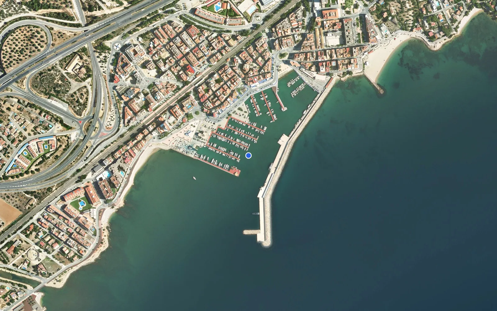 Satellite and nautical chart view of Port de l'Ampolla