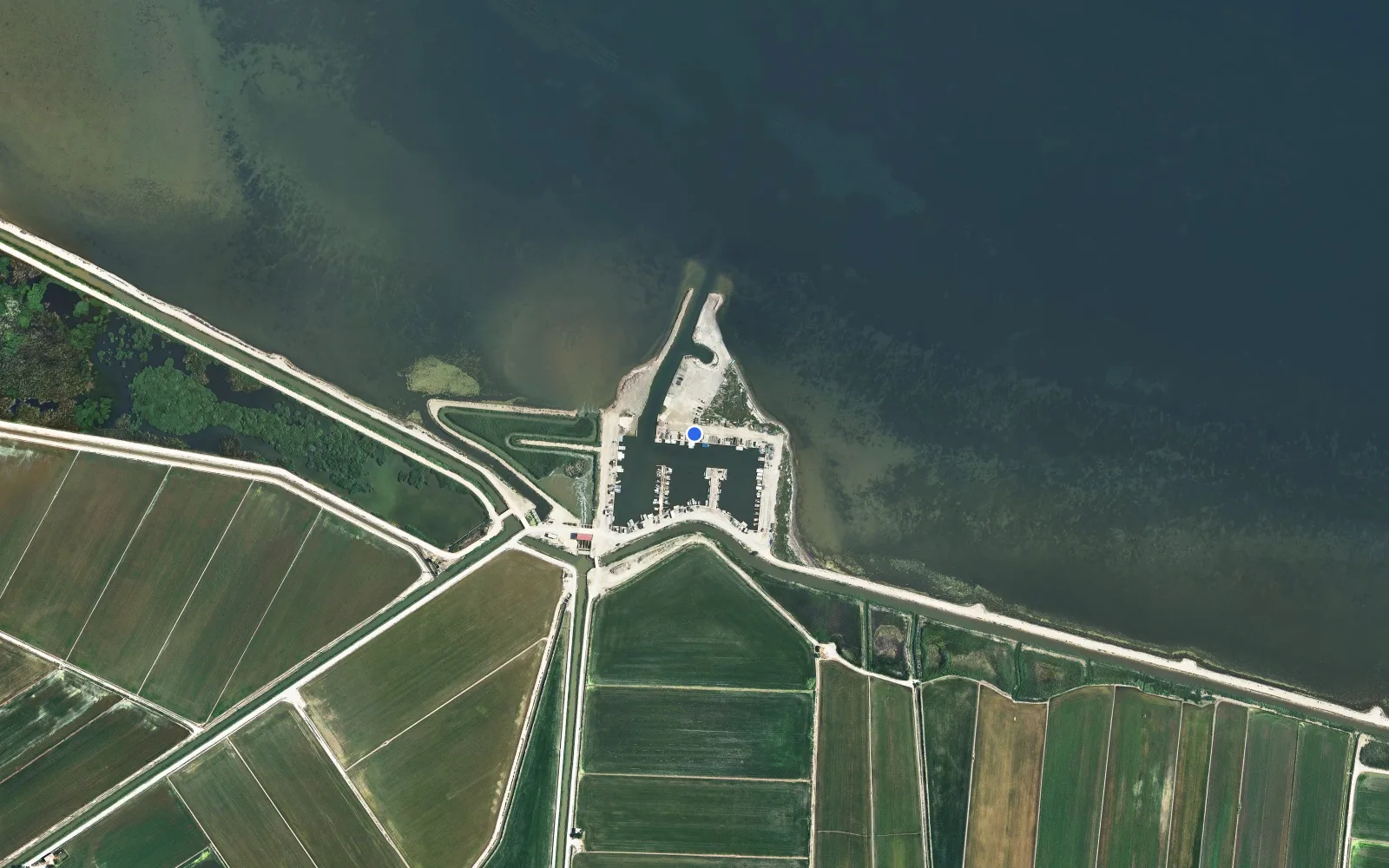 Satellite and nautical chart view of Port d'Illa de Mar