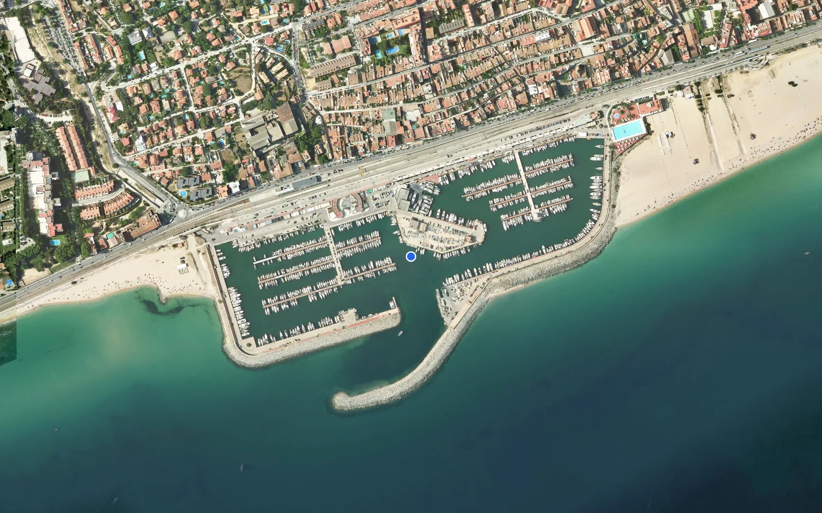 Satellite and nautical chart view of Port esportiu del Masnou