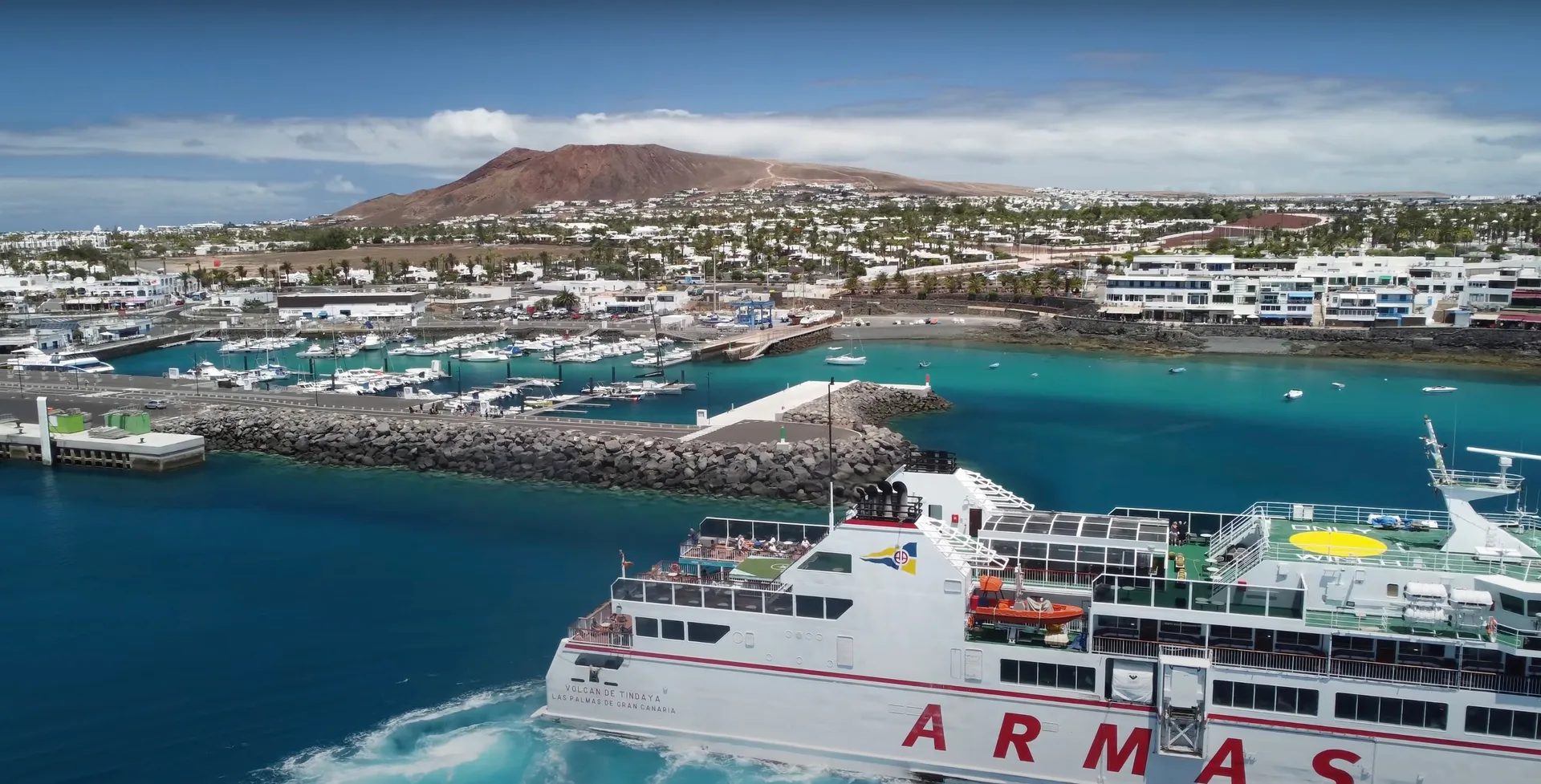 Port of Playa Blanca — photo 2 of 7