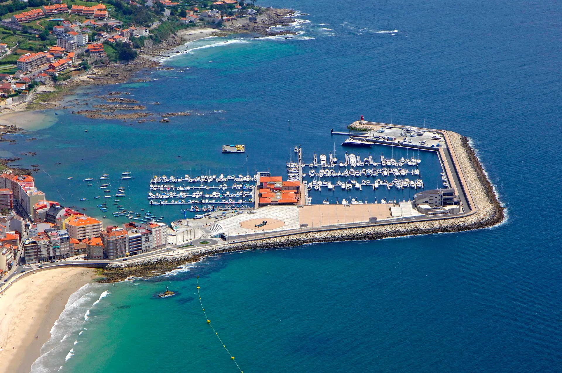 Porto Deportivo de Sanxenxo — photo 3 of 4