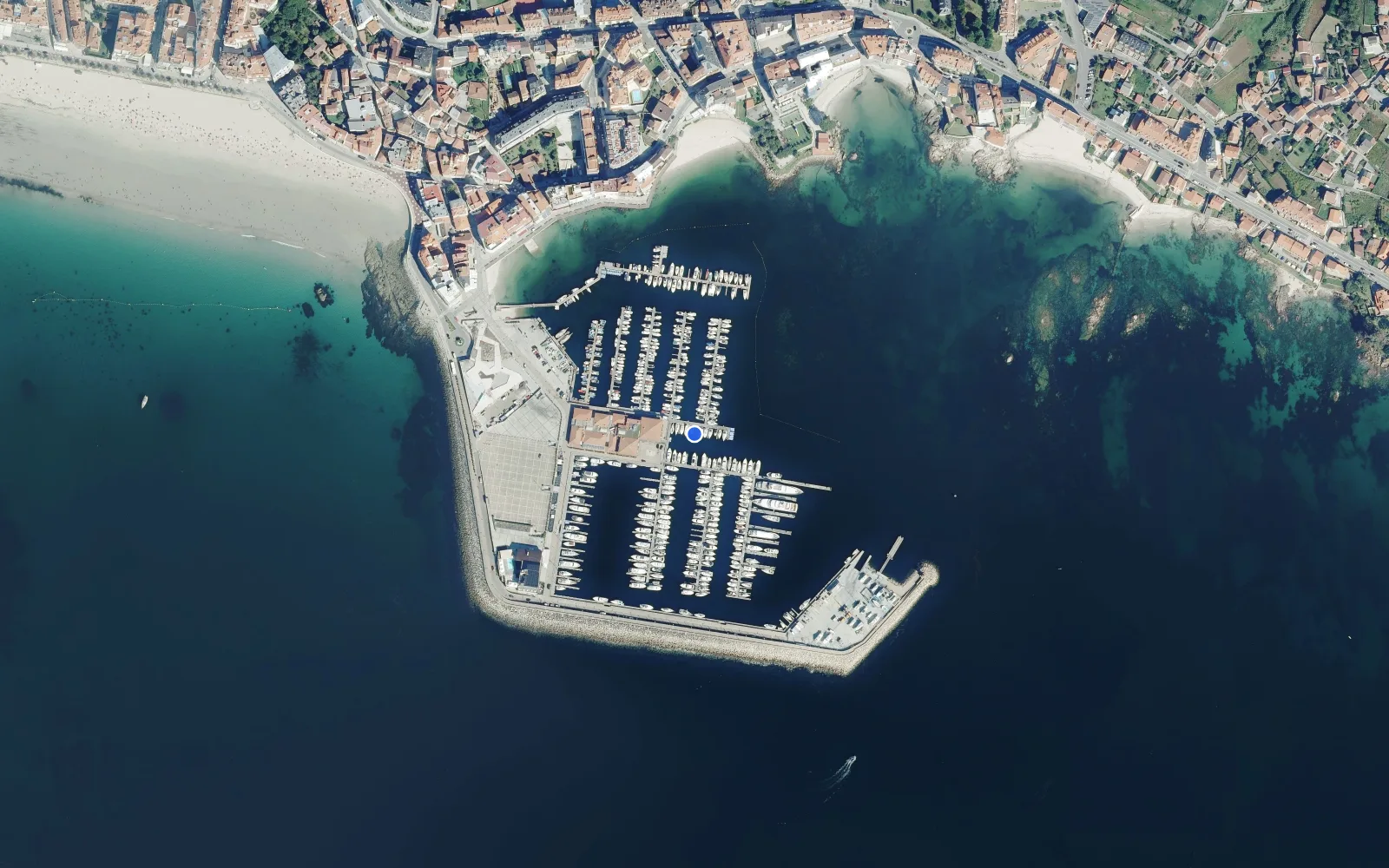 Satellite and nautical chart view of Porto Deportivo de Sanxenxo