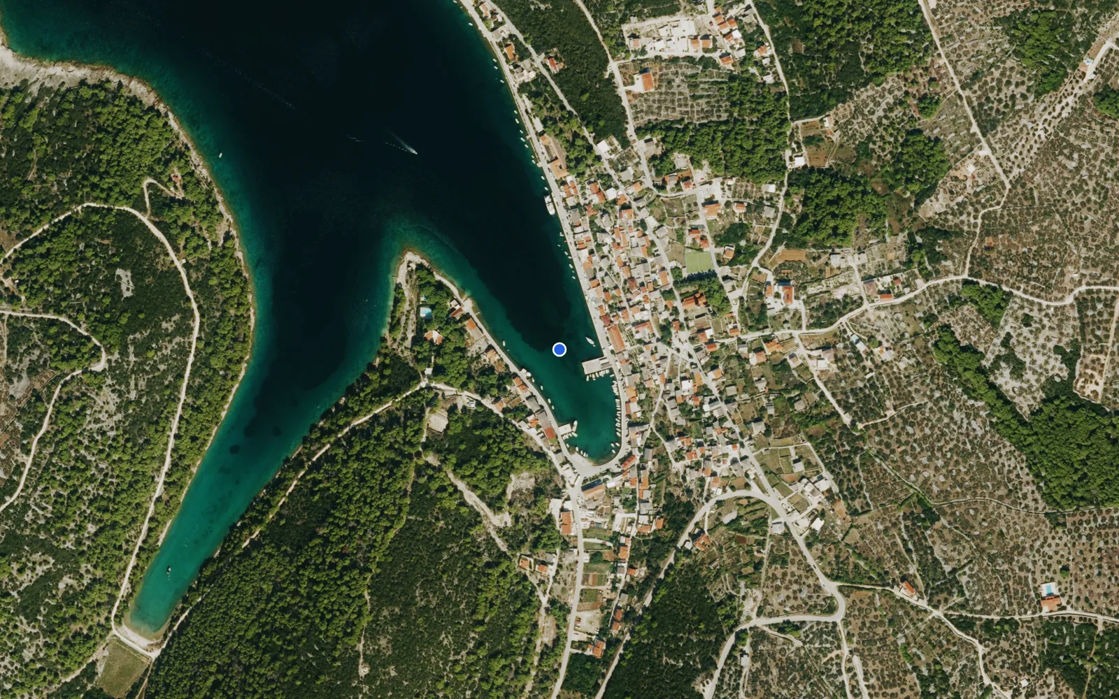 Satellite and nautical chart view of Povlja