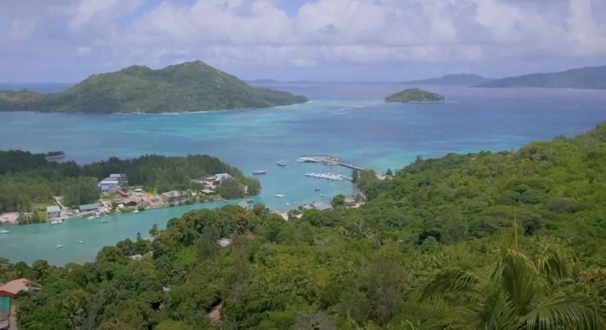 Praslin Marina — photo 2 of 5