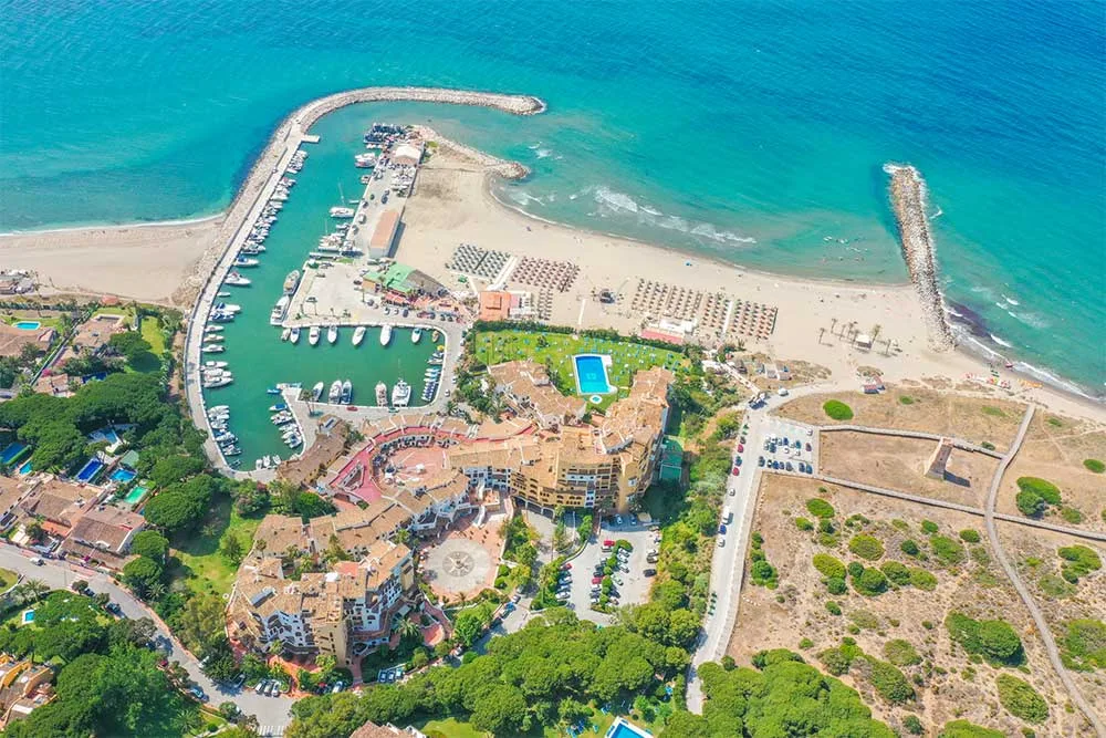 Puerto Cabopino
