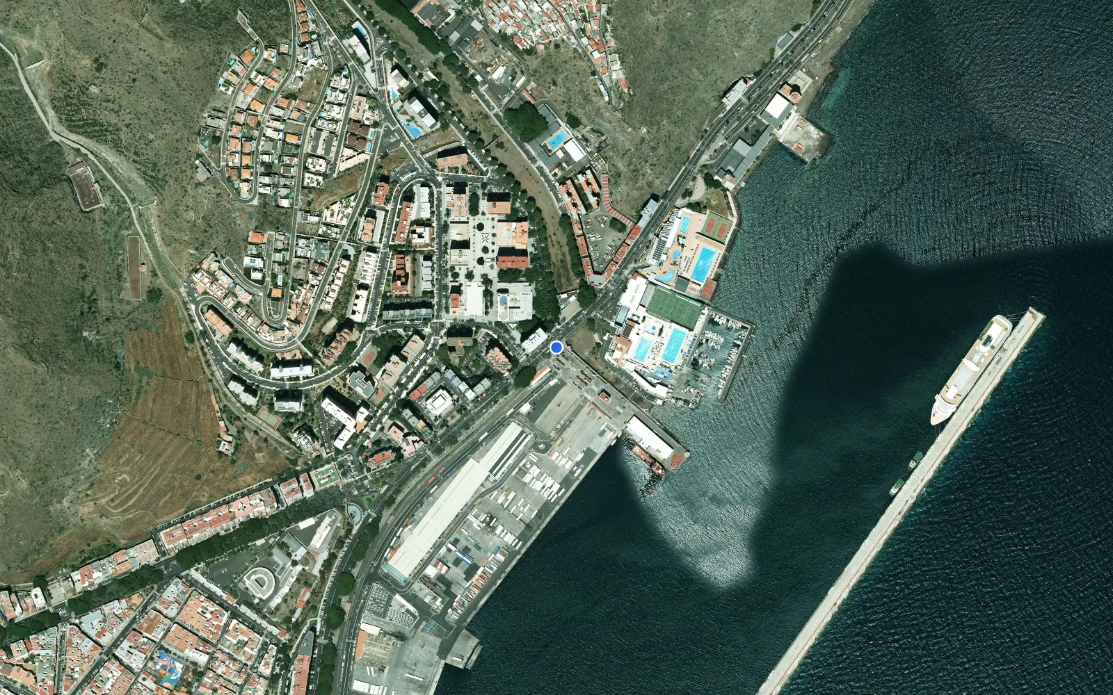 Satellite and nautical chart view of Real Club Nautico de Tenerife