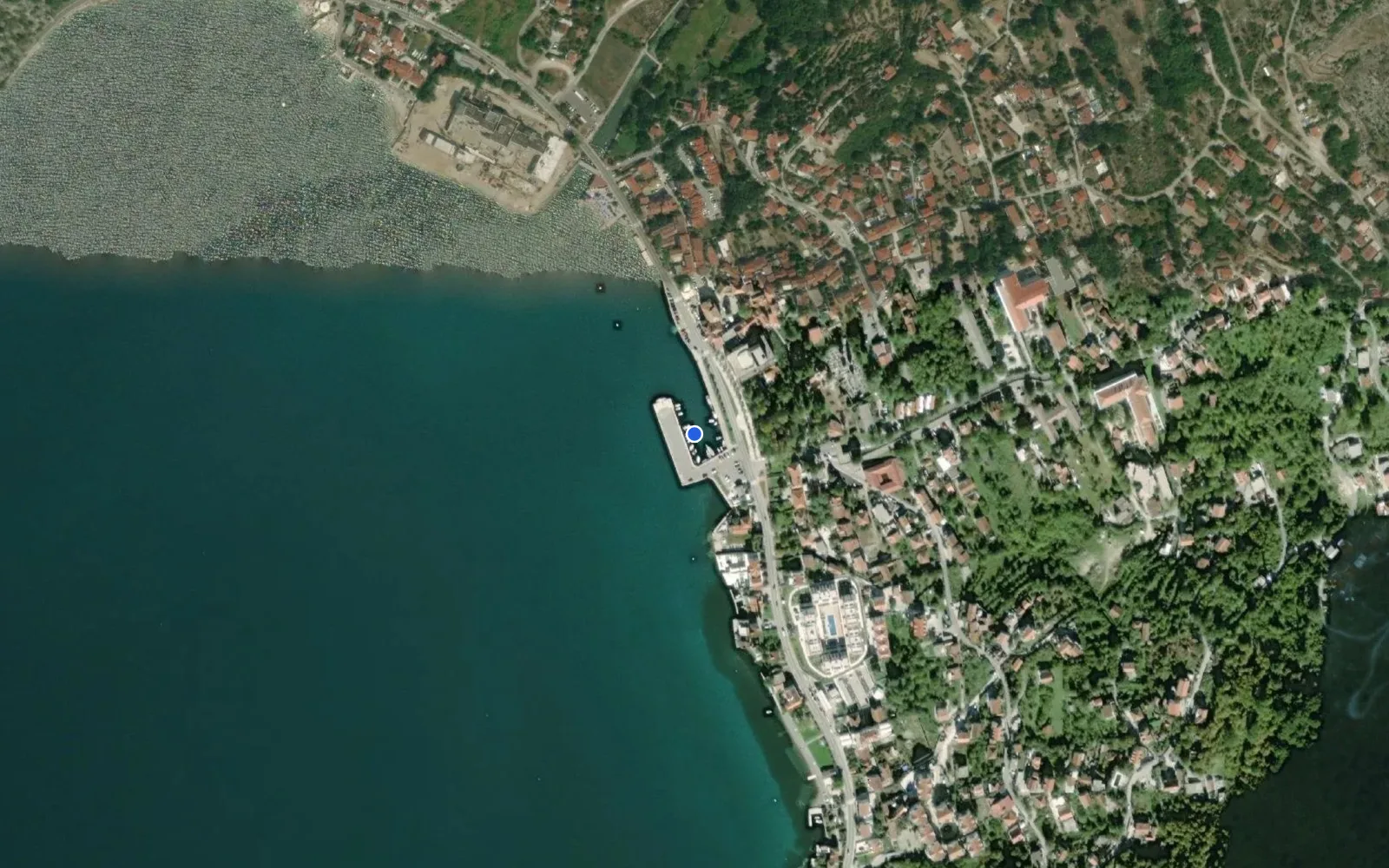 Satellite and nautical chart view of Risan Harbour