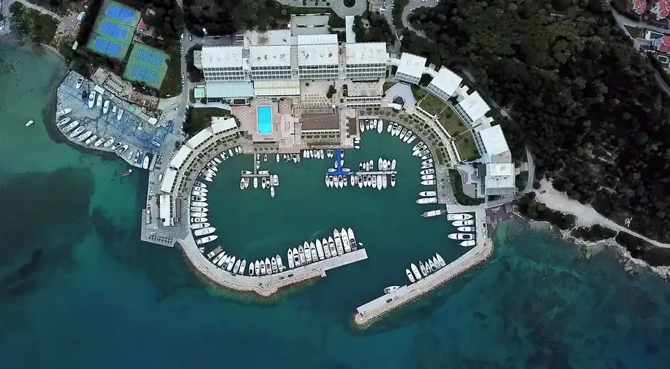 Setur Cesme Marina