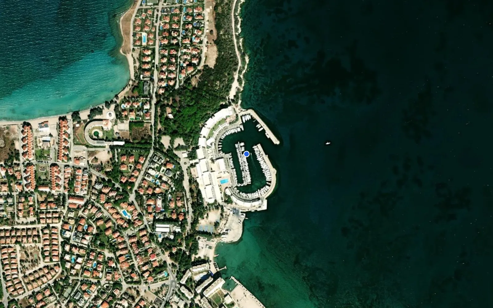 Satellite and nautical chart view of Setur Cesme Marina
