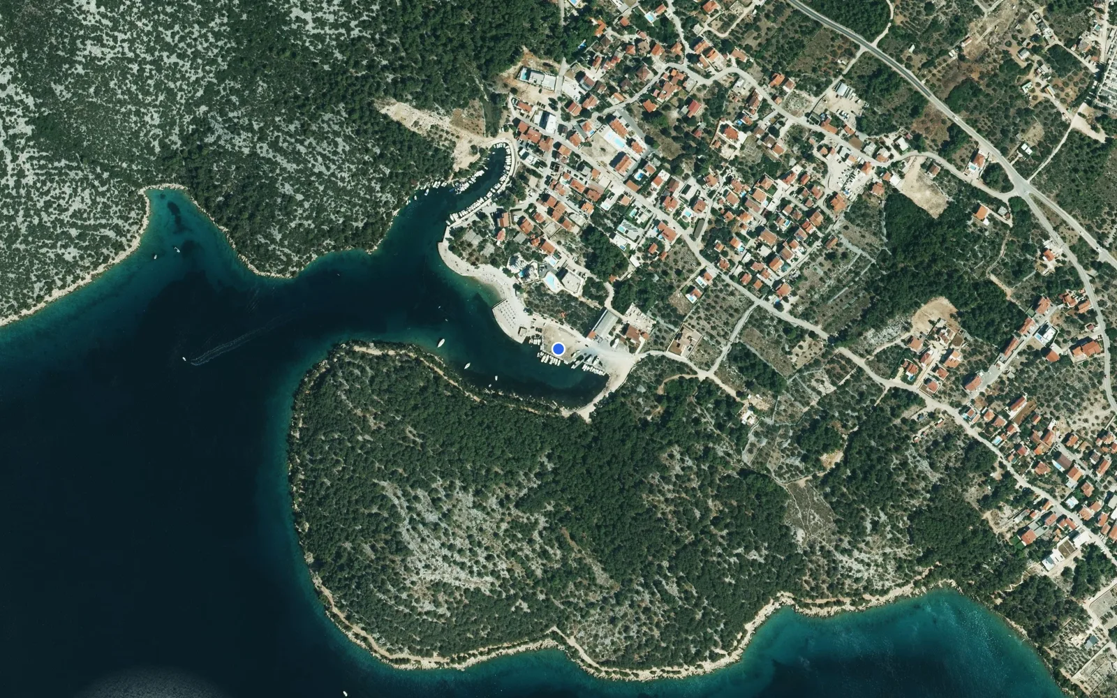 Satellite and nautical chart view of Sovlja