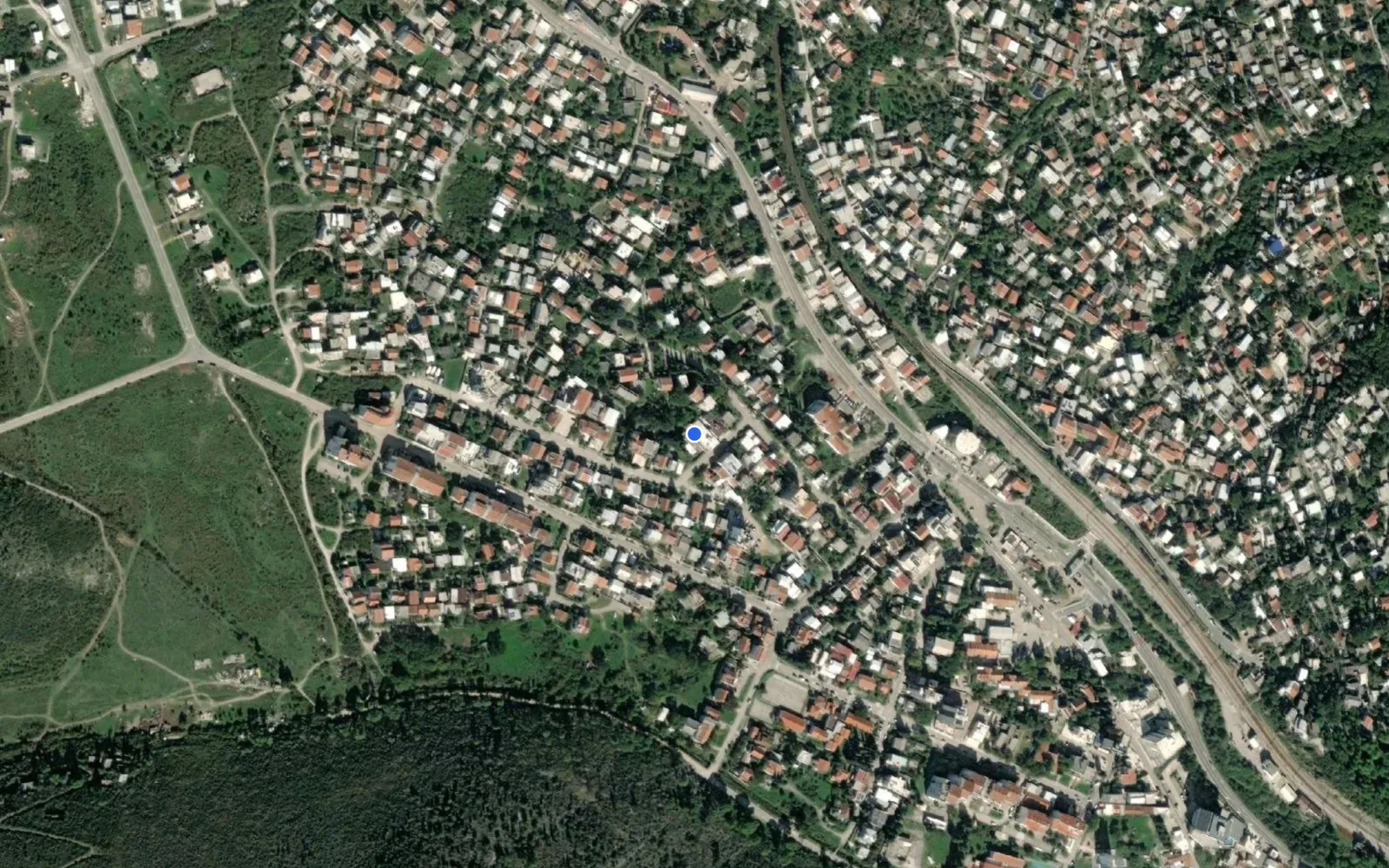 Satellite and nautical chart view of Sutomore