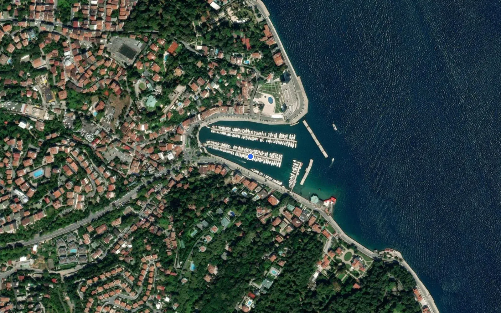 Satellite and nautical chart view of Tarabya Marina