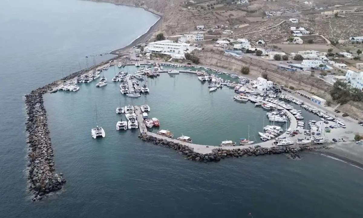 Vlikhada Marina
