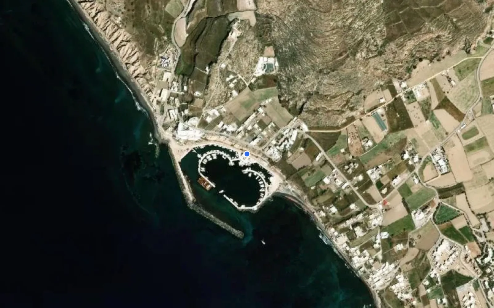 Satellite and nautical chart view of Vlikhada Marina